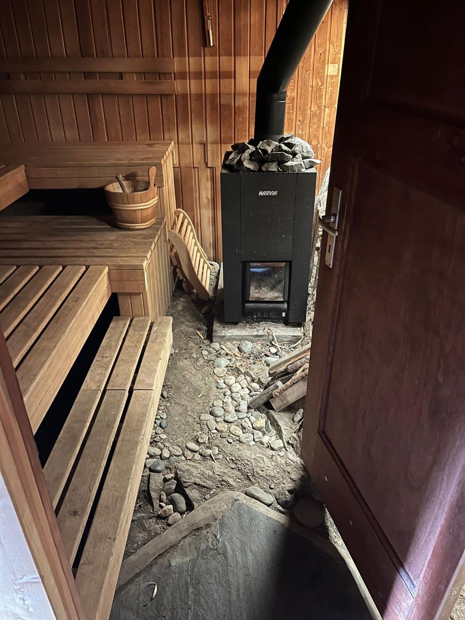 Chalet La Paz With Hotpot And Sauna Villa Törbel Dış mekan fotoğraf